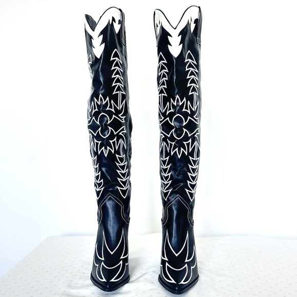 SHEIN Monochrome Over the Knee Boots - Picture 3 of 11